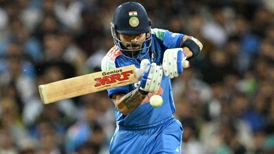 <p>వన్డేల్లో ఆస్ట్రేలియాపై అత్యధిక సార్లు ఫిఫ్టీ ప్లస్ స్కోరు సాధించిన ఆటగాడిగా సచిన్ రికార్డును సమం చేశాడు విరాట్. ఇది కోహ్లీకి ఆసీస్ పై 24వ ఫిఫ్టీ. సచిన్ కూడా 24 సార్లు ఫిఫ్టీ ప్లస్ స్కోర్లు చేశాడు. </p> (AFP) <p>వన్డేల్లో ఆస్ట్రేలియాపై అత్యధిక సార్లు ఫిఫ్టీ ప్లస్ స్కోరు సాధించిన ఆటగాడిగా సచిన్ రికార్డును సమం చేశాడు విరాట్. ఇది కోహ్లీకి ఆసీస్ పై 24వ ఫిఫ్టీ. సచిన్ కూడా 24 సార్లు ఫిఫ్టీ ప్లస్ స్కోర్లు చేశాడు. </p> (AFP)