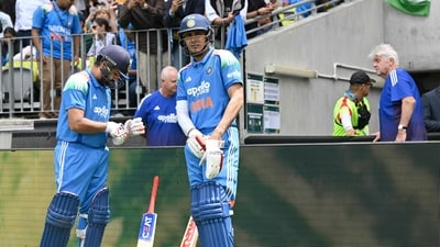 Rohit Sharma and Shubman Gill have another crack today (AFP) Rohit Sharma and Shubman Gill have another crack today (AFP)