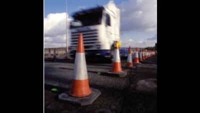 Citizens can contact the Traffic Control Number 9454405155 for assistance. (FOR REPRESENTATION) Citizens can contact the Traffic Control Number 9454405155 for assistance. (FOR REPRESENTATION)