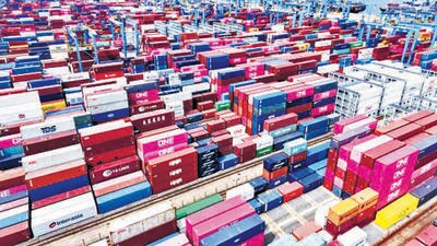 This trend suggests that Indian exporters have successfully diversified some of their trade to different destinations in the aftermath of the US tariffs. (AFP) This trend suggests that Indian exporters have successfully diversified some of their trade to different destinations in the aftermath of the US tariffs. (AFP)