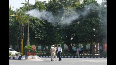 According to NDMC, 30 electric poles have been equipped with sprayers along an 850-metre stretch at Africa Avenue (Representative photo) According to NDMC, 30 electric poles have been equipped with sprayers along an 850-metre stretch at Africa Avenue (Representative photo)