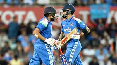 Rohit Sharma and Virat Kohli in action during their mammoth stand in Sydney. (AFP) Rohit Sharma and Virat Kohli in action during their mammoth stand in Sydney. (AFP)