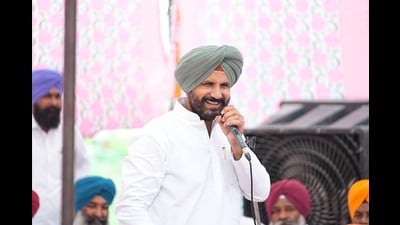 Punjab Congress president Amarinder Singh Raja Warring on Sunday appealed to the people of Tarn Taran to vote for the Congress for peace, progress and prosperity in the state. (HT Photo)