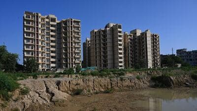 The 9-storey building wears the signs of decay and weathering. (Vipin Kumar/HT photo)