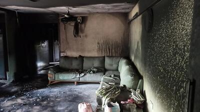 The fire broke out in the living room of a three-bedroom flat on the second floor of Agarwal Residency, a 16-storey building on Shankar Lane. (Satish Bate/ Hindustan Times) The fire broke out in the living room of a three-bedroom flat on the second floor of Agarwal Residency, a 16-storey building on Shankar Lane. (Satish Bate/ Hindustan Times)