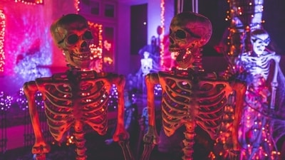 What is Adultoween? All on Halloween for adults, a growing trend across the world (Unsplash) What is Adultoween? All on Halloween for adults, a growing trend across the world (Unsplash)