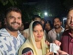 Patna: RJD leader Tejashwi Yadav, right, addresses the media after giving the party's membership slip to singer and actor Khesari Lal Yadav, right, and his wife Chanda, in Patna. Patna: RJD leader Tejashwi Yadav, right, addresses the media after giving the party's membership slip to singer and actor Khesari Lal Yadav, right, and his wife Chanda, in Patna.