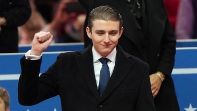 Barron Trump: Breaking down US prez's youngest son's age gaps with his siblings (AP/PTI) (AP01_21_2025_000054B) (AP) Barron Trump: Breaking down US prez's youngest son's age gaps with his siblings (AP/PTI) (AP01_21_2025_000054B) (AP)