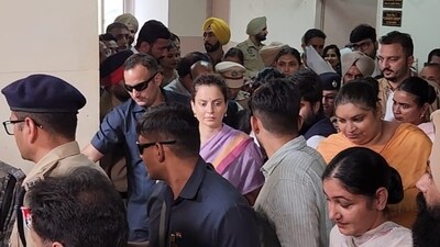 BJP MP Kangana Ranaut at Bathinda court on Monday. (Sanjeev Kumar/Hindustan Times) BJP MP Kangana Ranaut at Bathinda court on Monday. (Sanjeev Kumar/Hindustan Times)