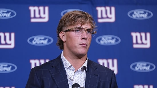 Jaxson Dart reacts after Giants running back Cam Skattebo suffered a serious lower-leg injury during a game against the Eagles. (AP Photo/Matt Rourke) (AP)