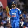 <p>అంతర్జాతీయ క్రికెట్లో టీమ్ విజయాల్లో అత్యధిక సెంచరీలు చేసిన బ్యాటర్ గా విరాట్ కోహ్లీ నిలిచాడు. అతను చాలా కాలం కిందటే రికీ పాంటింగ్ ను అధిగమించాడు. టీమిండియా విజయాల్లో అన్ని ఫార్మాట్లలో కలిపి విరాట్ ఇప్పటి వరకు 58 సెంచరీలు సాధించాడు.</p>