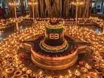 కార్తీక పౌర్ణమి నాడు మీ రాశి ప్రకారం ఈ పరిహారాలను పాటిస్తే శుభ ఫలితాలు కలుగుతాయి(pinterest)
