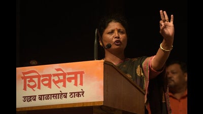 Andhare’s remarks have further stoked the controversy over the death by suicide of a young woman doctor at the Phaltan Sub-District Hospital in Satara on October 23. (HT PHOTO)