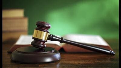 Criminal proceedings were also stayed as District Grievance Committee has no authority to pass such orders (Getty Images/iStockphoto) Criminal proceedings were also stayed as District Grievance Committee has no authority to pass such orders (Getty Images/iStockphoto)