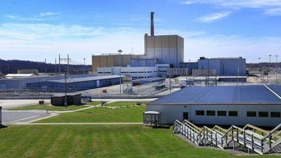 Google said Monday it is partnering with NextEra Energy to reopen the Duane Arnold Energy Center, a nuclear plant that closed five years ago after damage from a windstorm. (The Gazette) Google said Monday it is partnering with NextEra Energy to reopen the Duane Arnold Energy Center, a nuclear plant that closed five years ago after damage from a windstorm. (The Gazette)