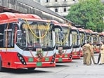 Mumbai, India - Oct. 28, 2025: CM Devendra Fadnavis launched 157 BEST bus at Colaba Bus depo, in Mumbai, India, on Tuesday, October 28, 2025. (Photo by Anshuman Poyrekar/Hindustan Times) (Anshuman Poyrekar/HT Photo) Mumbai, India - Oct. 28, 2025: CM Devendra Fadnavis launched 157 BEST bus at Colaba Bus depo, in Mumbai, India, on Tuesday, October 28, 2025. (Photo by Anshuman Poyrekar/Hindustan Times) (Anshuman Poyrekar/HT Photo)
