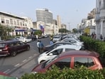 The revised rates now stand at  <span class='webrupee'>₹</span>40 per hour for four-wheelers and  <span class='webrupee'>₹</span>20 per hour for two-wheelers. For buses, the rates have been increased from  <span class='webrupee'>₹</span>150 to  <span class='webrupee'>₹</span>300 per hour. (HT Archive)