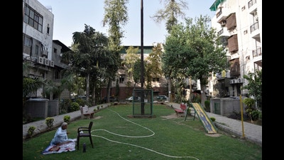 (Representative image) DDA’s ₹92 lakh plan includes redesigned walkways, lighting upgrades and encroachment removal; work to finish in three months. (HT Archive) (Representative image) DDA’s ₹92 lakh plan includes redesigned walkways, lighting upgrades and encroachment removal; work to finish in three months. (HT Archive)