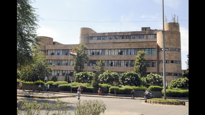 Consultants to map land parcels and encroachments under the 2018 policy; results to guide priority development and new infrastructure projects. (HT Archive) Consultants to map land parcels and encroachments under the 2018 policy; results to guide priority development and new infrastructure projects. (HT Archive)