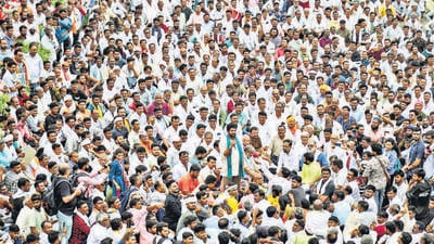 Nagpur, Oct 29 (ANI): Prahar Janshakti Party chief Bachchu Kadu address "Maha Elgar Morcha", in Nagpur on Wednesday. (ANI Photo) (Snehal Sontakke) Nagpur, Oct 29 (ANI): Prahar Janshakti Party chief Bachchu Kadu address "Maha Elgar Morcha", in Nagpur on Wednesday. (ANI Photo) (Snehal Sontakke)