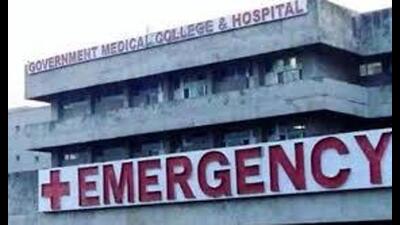 Patients forced to wait up to 2-3 weeks for procedures. (HT File) Patients forced to wait up to 2-3 weeks for procedures. (HT File)
