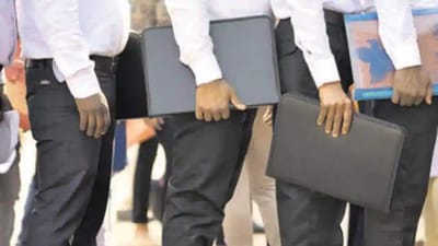 గుడ్ న్యూస్! ఐబీపీఎస్ క్లర్క్ పోస్టులు భారీగా పెంపు.. 13,000 దాటిన ఖాళీలు గుడ్ న్యూస్! ఐబీపీఎస్ క్లర్క్ పోస్టులు భారీగా పెంపు.. 13,000 దాటిన ఖాళీలు