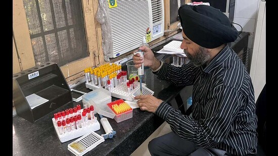 Free testing and treatment of dengue is available at all government hospitals in the district. (Manish/HT)