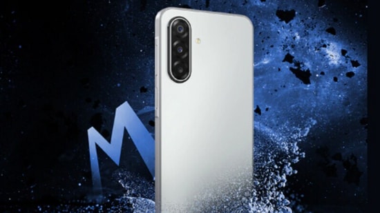 If implemented, even a modest price increase could affect Samsung’s competitive edge in the mid-tier smartphone market. (Samsung)