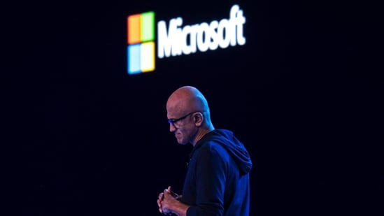 Microsoft faced a significant outage affecting Teams and Azure services in the Eastern U.S. due to DNS problems, leading to over 25,000 complaints. The company is addressing the issue and reported gradual recovery, though some access issues may linger. (AFP)