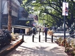 The roundtable discussion, where civic officials, mobility experts, and citizen groups came together, emphasized the need for pedestrian-friendly roads.