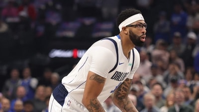 Anthony Davis injury update: Dallas Mavericks in major trouble after star player's mid-game exit (Getty Images via AFP) Anthony Davis injury update: Dallas Mavericks in major trouble after star player's mid-game exit (Getty Images via AFP)