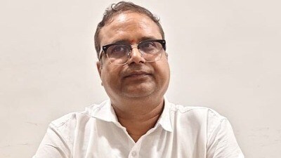 ఏసీబీకి చిక్కిన వూడెపు వెంకట రామారావు ఏసీబీకి చిక్కిన వూడెపు వెంకట రామారావు