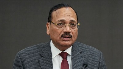 భారత ప్రధాన న్యాయమూర్తి (CJI) గా జస్టిస్ సూర్య కాంత్ నియామకం భారత ప్రధాన న్యాయమూర్తి (CJI) గా జస్టిస్ సూర్య కాంత్ నియామకం