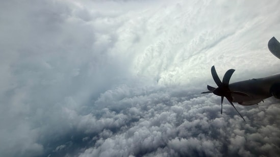 Hurricane Hunters forced to turn back after encounter with Hurricane Melissa: Here’s what happened (X/@FlynonymousWX)