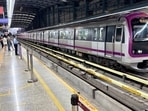Man alerts Bengaluru Metro commuters about woman passenger on Whitefield Route who 'intentionally' engages in fights daily. (X/@bykarthikreddy)