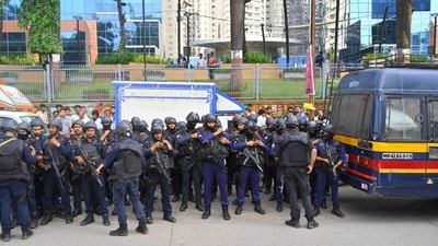 Police teams, along with the Quick Response Team, bomb squad, and Fire Brigade, rushed to the scene. (HT Photo) Police teams, along with the Quick Response Team, bomb squad, and Fire Brigade, rushed to the scene. (HT Photo)