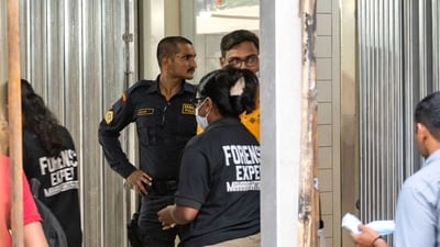 The police have recovered an air gun, a lighter and inflammable rubber solution from the scene, all of which have been sent to the forensics team for examination. (HT Photo) The police have recovered an air gun, a lighter and inflammable rubber solution from the scene, all of which have been sent to the forensics team for examination. (HT Photo)