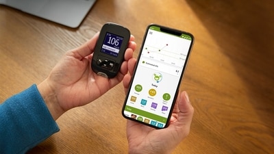 Doctor–Patient Connectivity: How Smart Devices & Apps Improve Consultations Doctor–Patient Connectivity: How Smart Devices & Apps Improve Consultations