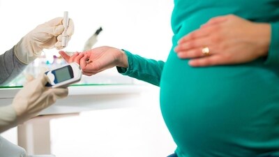 Gestational Diabetes: Protecting Both Mother and Baby Gestational Diabetes: Protecting Both Mother and Baby