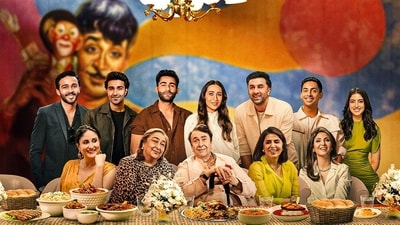 Ranbir Kapoor, Kareena Kapoor, Karisma Kapoor, and Saif Ali Khan will be part of Dining with the Kapoors. Ranbir Kapoor, Kareena Kapoor, Karisma Kapoor, and Saif Ali Khan will be part of Dining with the Kapoors.