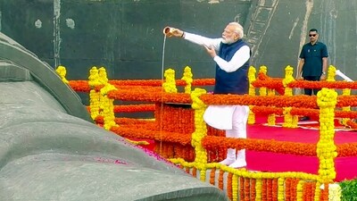 Prime Minister Narendra Modi pays tribute to the country's first home minister Sardar Vallabhbhai Patel on his 150th birth anniversary, at the Statue of Unity, Kevadia, in Narmada district of Gujarat. (@NarendraModi) Prime Minister Narendra Modi pays tribute to the country's first home minister Sardar Vallabhbhai Patel on his 150th birth anniversary, at the Statue of Unity, Kevadia, in Narmada district of Gujarat. (@NarendraModi)