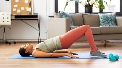 Luke Coutinho shares quick kegel exercise for women's health and wellbeing. Luke Coutinho shares quick kegel exercise for women's health and wellbeing.