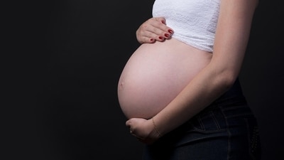 After the man responded to the online ad, a woman sent him a video asking him to impregnate her. (Pixabay/Representative) After the man responded to the online ad, a woman sent him a video asking him to impregnate her. (Pixabay/Representative)
