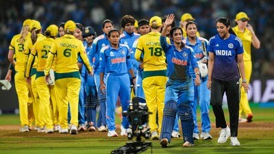 <p>ఇండియన్ వుమెన్స్ క్రికెట్ టీమ్ చరిత్ర సృష్టించింది. ఓ వరల్డ్ కప్ సెమీఫైనల్లో అత్యంత భారీ లక్ష్యాన్ని ఛేదించింది. వుమెన్స్ క్రికెట్ చరిత్రలోనే ఓ అత్యంత మరుపు రాని ఇన్నింగ్స్ తో జెమీమా రోడ్రిగ్స్ ఇండియన్ టీమ్ ను ఫైనల్ చేర్చింది.</p> (PTI) <p>ఇండియన్ వుమెన్స్ క్రికెట్ టీమ్ చరిత్ర సృష్టించింది. ఓ వరల్డ్ కప్ సెమీఫైనల్లో అత్యంత భారీ లక్ష్యాన్ని ఛేదించింది. వుమెన్స్ క్రికెట్ చరిత్రలోనే ఓ అత్యంత మరుపు రాని ఇన్నింగ్స్ తో జెమీమా రోడ్రిగ్స్ ఇండియన్ టీమ్ ను ఫైనల్ చేర్చింది.</p> (PTI)