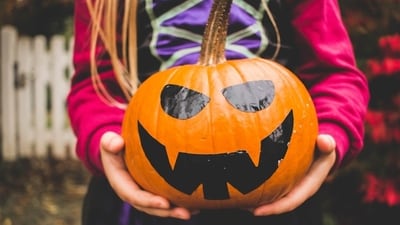 New York City's Village Halloween Parade returns on Friday night, featuring street closures in Manhattan. The procession starts at 7 PM from Canal Street, themed 'Potluck!'. (Representative Image: Unsplash) New York City's Village Halloween Parade returns on Friday night, featuring street closures in Manhattan. The procession starts at 7 PM from Canal Street, themed 'Potluck!'. (Representative Image: Unsplash)