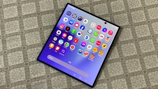 Galaxy Z Fold 7 and Galaxy Z Flip 7 were cited as key drivers behind Samsung’s recent growth. (Debashis Sarkar)