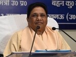 BSP chief Mayawati chairing a party meeting in Lucknow on November 1. (HT photo)