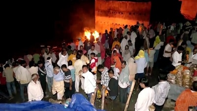 Patna: The last rites of Dularchand Yadav being performed at the Badh Ghat, as he was allegedly shot dead during an election campaign in the Mokama area, in Patna on Friday. (ANI Video Grab) Patna: The last rites of Dularchand Yadav being performed at the Badh Ghat, as he was allegedly shot dead during an election campaign in the Mokama area, in Patna on Friday. (ANI Video Grab)