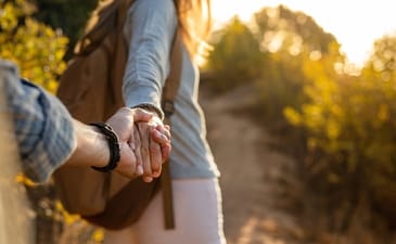 Are you still soft-launching your partner? It may be embarrassing to have a boyfriend now. (Photo: Adobe Stock)