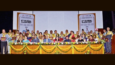 Distinguished alumni from various batches were honoured during the Panjab University’s 6th Global Alumni meet on Saturday. (HT Photo) Distinguished alumni from various batches were honoured during the Panjab University’s 6th Global Alumni meet on Saturday. (HT Photo)